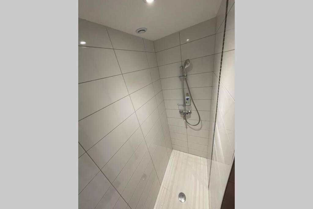 Spacieux N°8 En Centre Historique Landerneau Ngoại thất bức ảnh